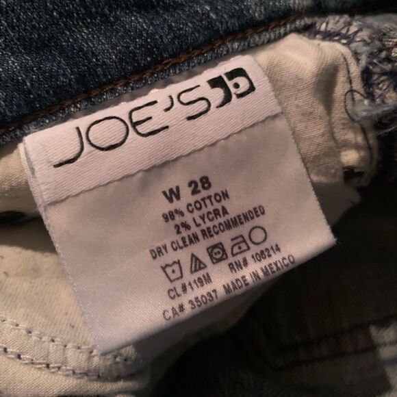 🎄Joe’s Slash Wash Capri Jeans - Picture 8 of 9